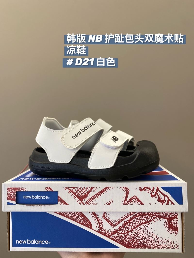 NEW BALANCE SHOES